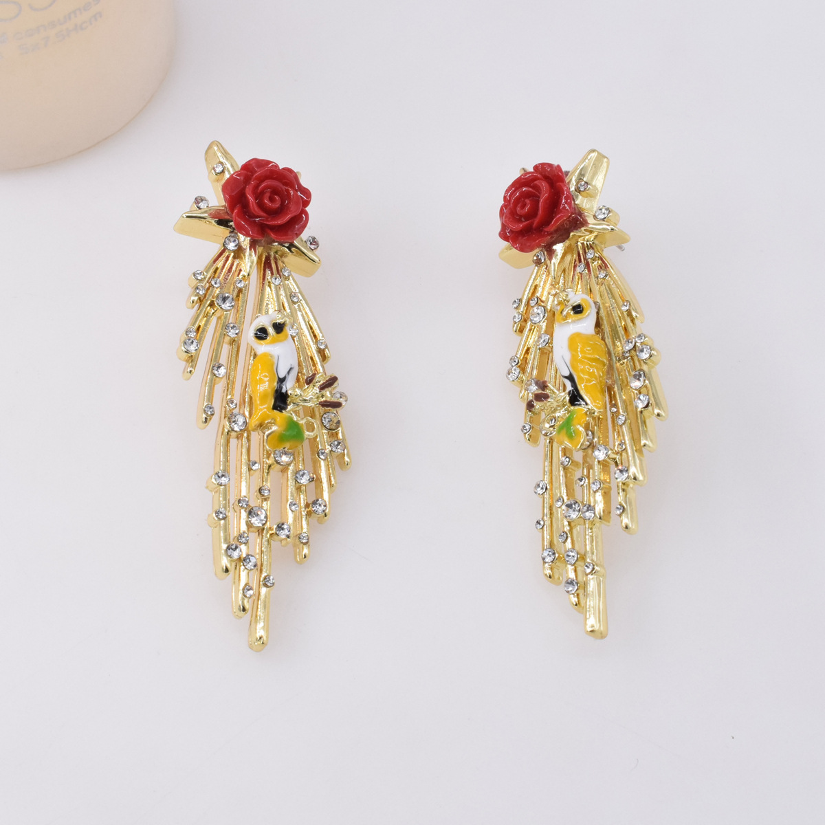 Pendientes Largos De Metal De Flor Color De Rosa Con Borla De Diamantes De Moda display picture 3