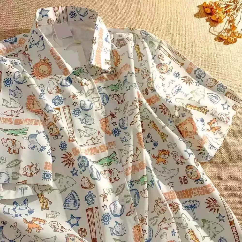 Новая летняя забавная летняя забавная рубашка с короткими рукавами и мультяшным принтом, милая студенческая вечерние молодежная рубашка