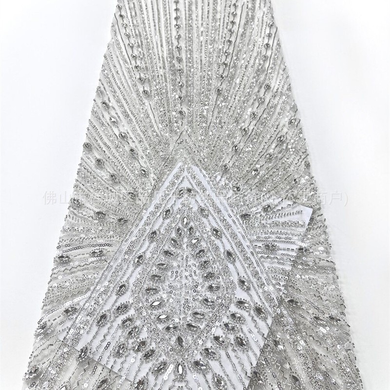 Vertical V radiante tubo de diamante de plata tela de malla de tela de vestido delgada larga cortar al por mayor