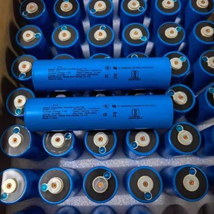 �����F���݆܇늳؃|��C33140 3.2V 15Ah EVE