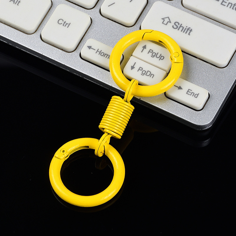 カラーの金属の漆のキーホルダーの小さい清新な韓国版の双輪のスプリングのバックルの箱の接続はdiyのアクセサリの部品を掛けます。|undefined