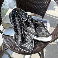 70С�zë�p���pɫ��z��ë�з���ӡ������Ů�ٴ��߅�ﶬ��ů�r��