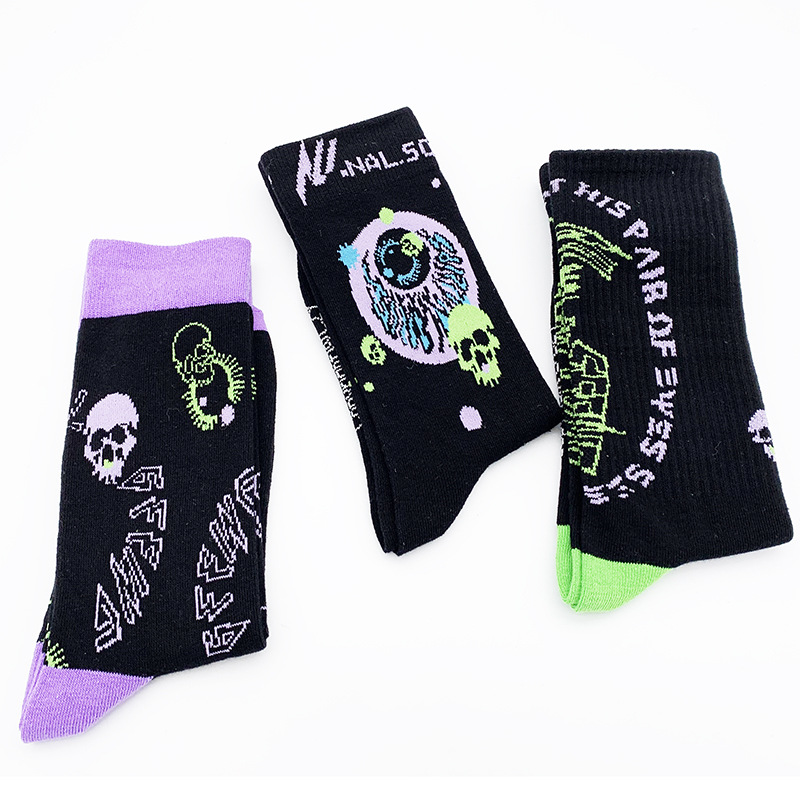 Trendy Skull Crew Socks For Couples Street Style Personality_voghion.com