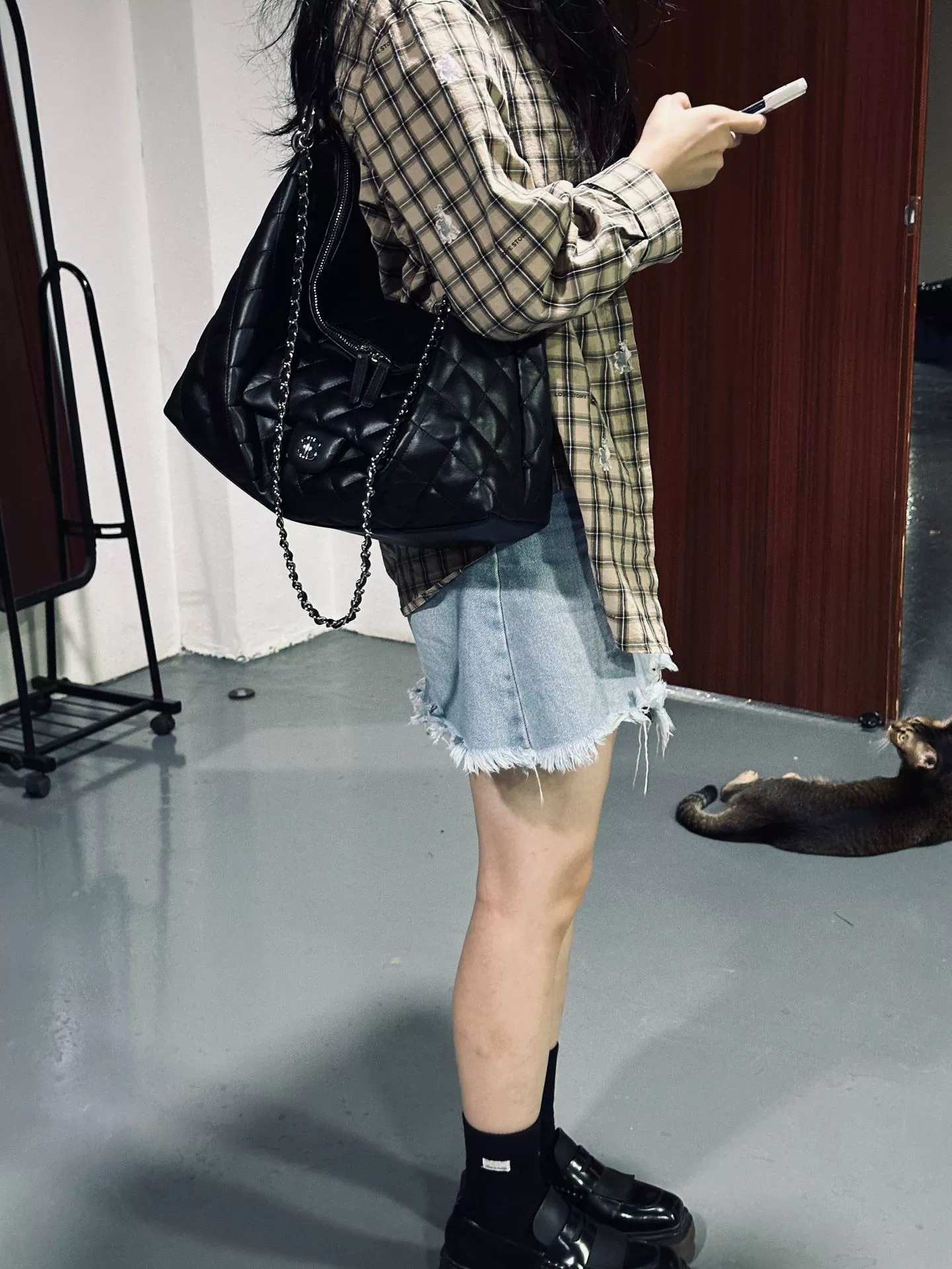 Handheld leather universal one-shoulder bag with diamond pattern, Chanel style, chain bag