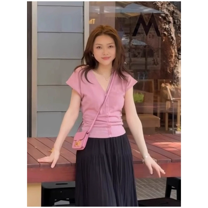 Розовая футболка с v-образным вырезом и маленькими летящими рукавами на правое плечо, женская летняя футболка с короткими рукавами и застежкой на талии, вязаный короткий кардиган из ледяного шелка, топ