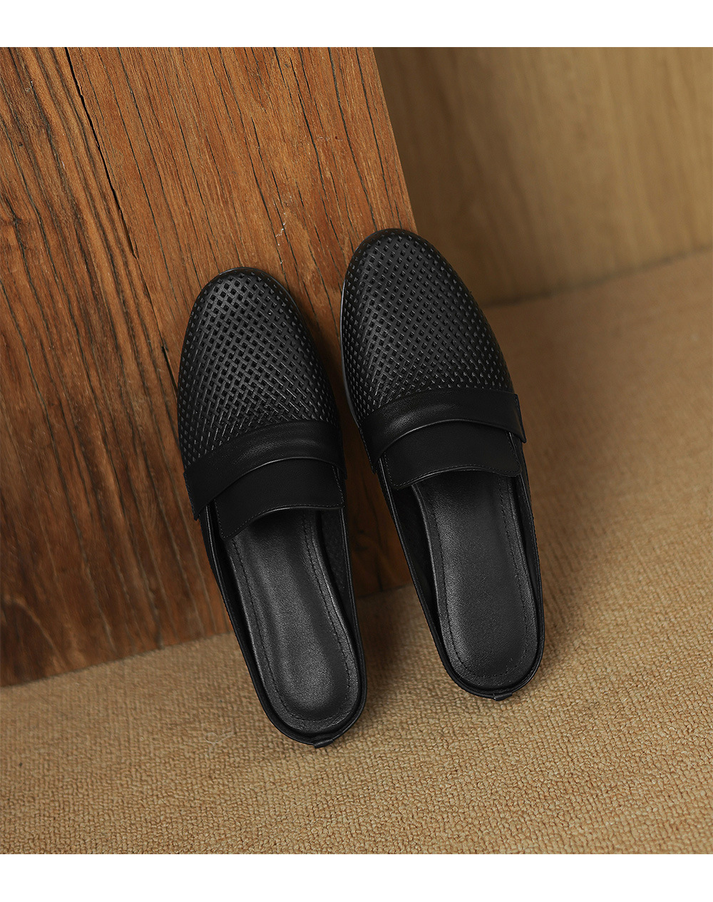 Sandal nữ quai ngang mũi kín gót thấp đế xốp nhẹ mùa xuân hè — đen chi tiết 18