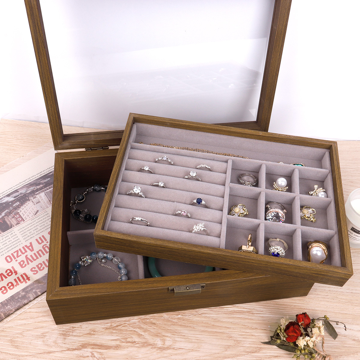 ��ָ������������չʾ�о������κкں���ľ�Ƹߵ�С�ʹ������ɺ�