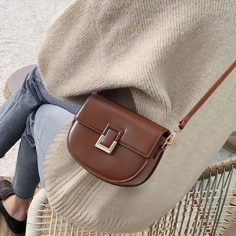Women's Saddle Bag 2026 New Arrival Crossbody Bag Spring Summer Luxury Genuine Leather Shoulder Bag