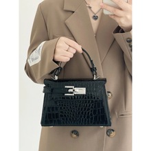 小众轻奢凯莉包包女式2025新款超火百搭单肩包高级感手提斜挎包女