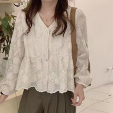 跨境秋季韩系甜美超仙V领蕾丝衬衫长袖设计感小众法式小衫上衣女