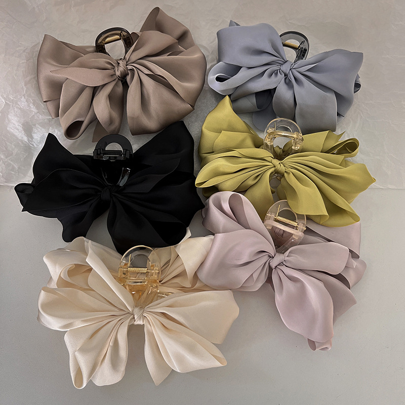 Sweet Bow Knot Cloth Hair Claws display picture 1