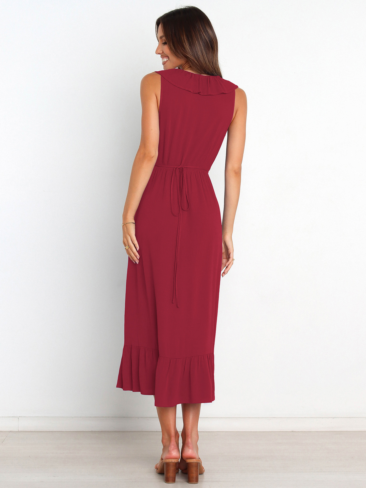 Elegant Solid Color V Neck Sleeveless Ruffles Viscose Fiber Midi Dress Regular Dress display picture 4
