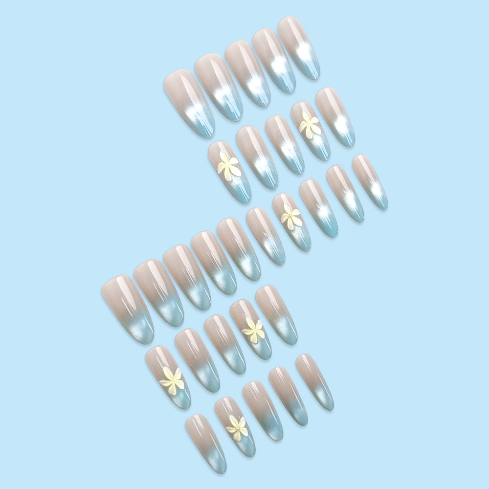 Menta gradiente tridimensional camellia para usar uñas ins blanqueador suave 30 piezas de uñas oval parche de uñas image 4