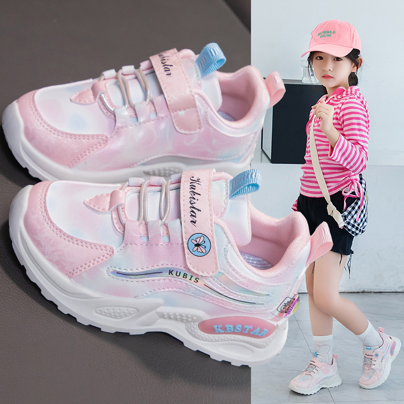 Zapatillas de deporte para niñas de moda 2024 Otoño e Invierno Nuevas zapatillas para correr para niños de estilo coreano zapatos casuales para niñas antideslizantes de fondo suave