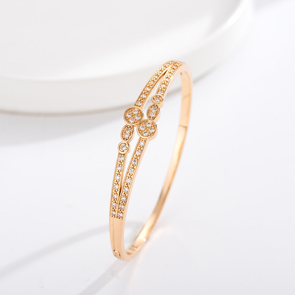 Doble irregular pulsera agujerada estilo femenino personalidad única inswind brazalete de pulsera al por mayor