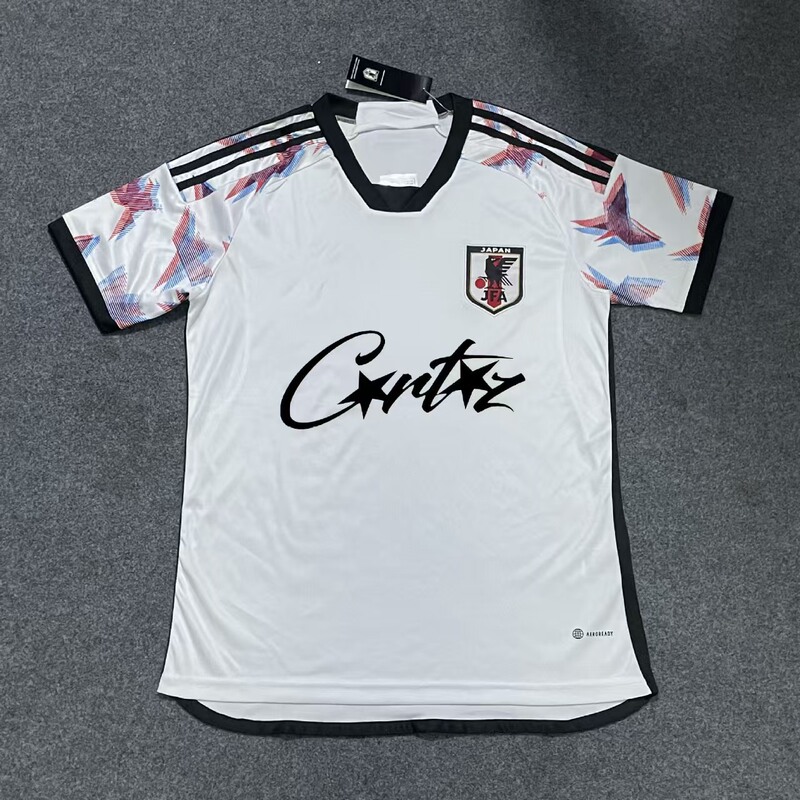 サッカーユニフォーム ファンバージョン ジャージ 半袖 ブラジル フラメンゴ 日本 イタリア ドイツ トレンド ファンの必需品|undefined