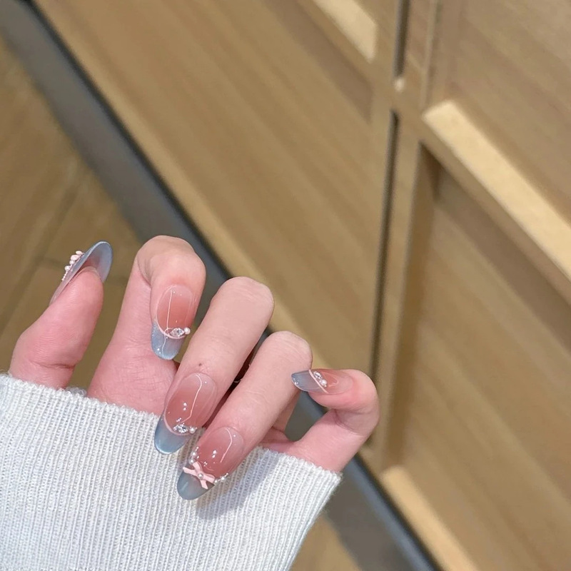 [Smurfs] sea salt blue cat eyes wear French manicure handmade bow burst flashing nail patch