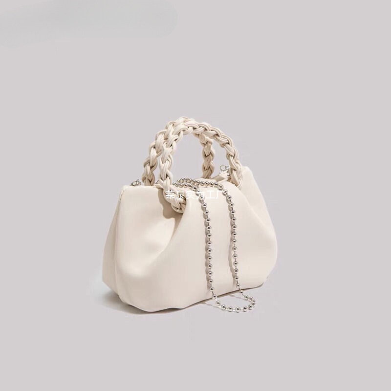 Summer Women's Bags 2025 New Trendy Light Luxury Niche Design Versatile Handheld Cloud Bag Handheld Cyber Functional Summer Women's Bags 2025 New Trendy Light Luxury Niche Design Versatile Handheld Cloud Bag Handheld Cyber Functional