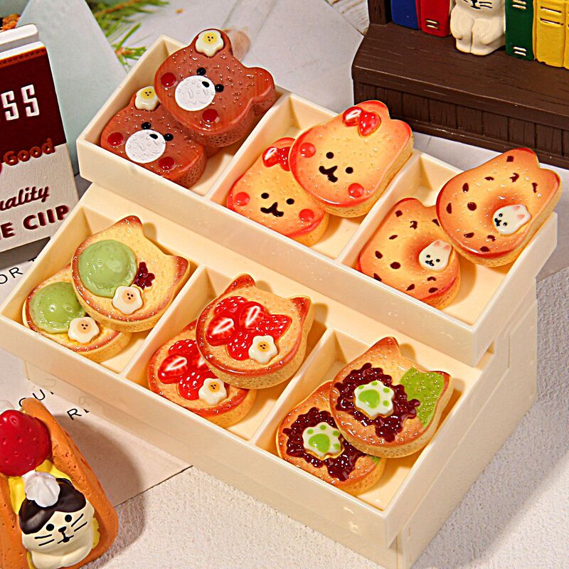 2025 new cartoon biscuits simulation resin food play DIY hairpin cream accessories play house food play accessories