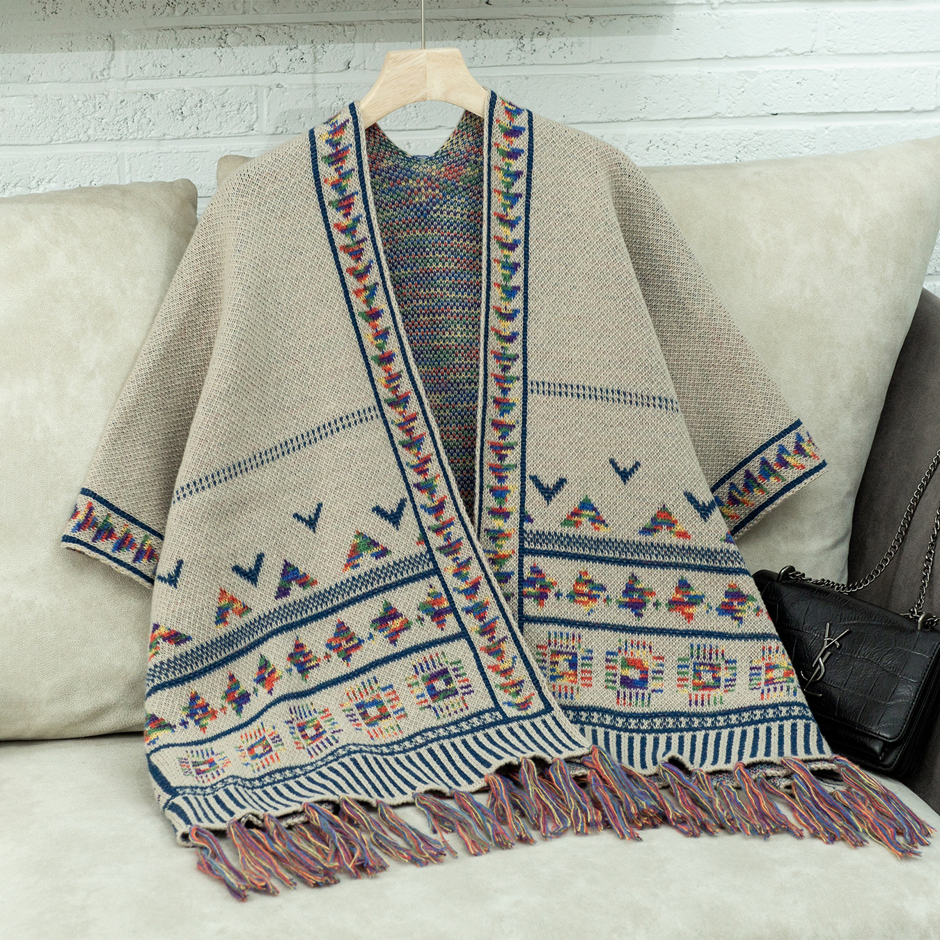 Grobstrick Damen Cape Mit Quasten Lässiger Jacquard Mantel_voghion.com