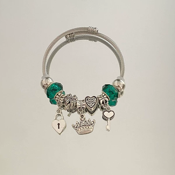 Emerald Love Crown Bracelet