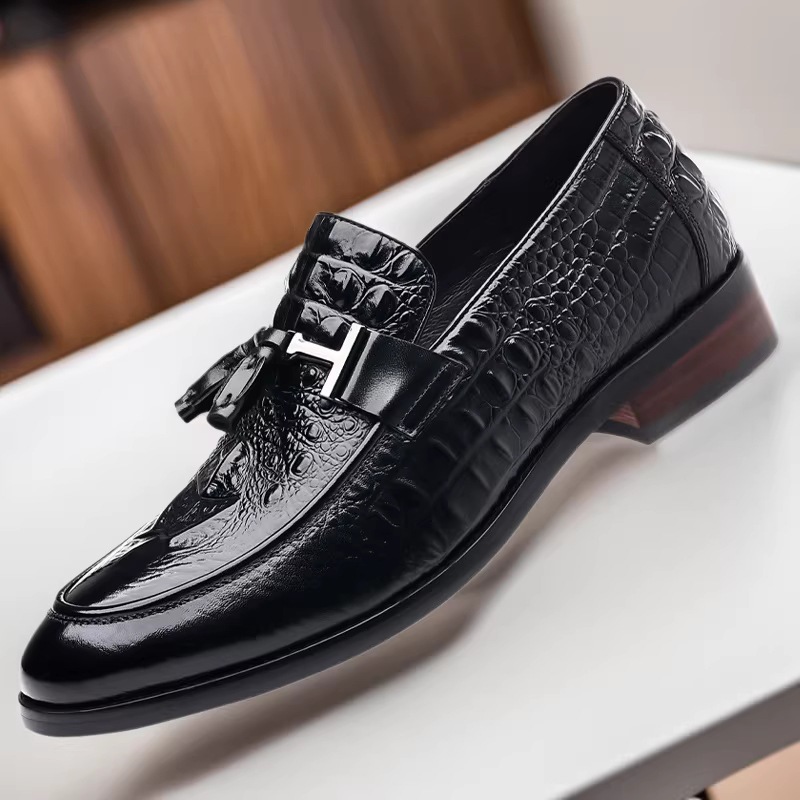 Top layer cowhide spring and autumn new men's genuine leather business casual leather shoes high-end British pointed crocodile groom shoes