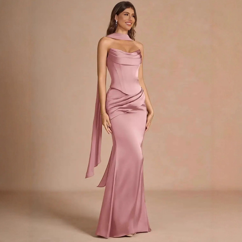 Strapless Satin Vintage Evening Dress, Cross-Border European and American Style, Slimming and Elegant Fitted Gown, Long Dress, Aliexpress Fashion and Elegance Strapless Satin Vintage Evening Dress, Cross-Border European and American Style, Slimming and Elegant Fitted Gown, Long Dress, Aliexpress Fashion and Elegance