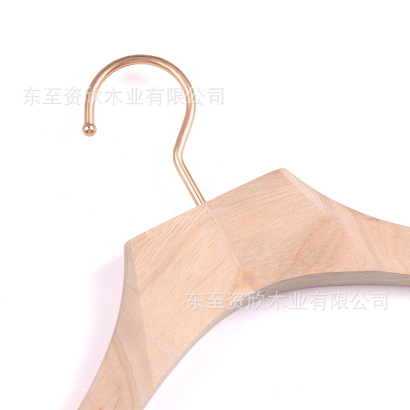 Percha de madera de alcanfor tienda de ropa ropa para el hogar colgante de madera antideslizante estante de ropa abrigo madera maciza estilo japonés al por mayor duradero