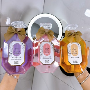 ��Ʒ����ˮ������ԡ¶���m���㝙�w����坍����ͬ��Դ�^�S�ҬF؛