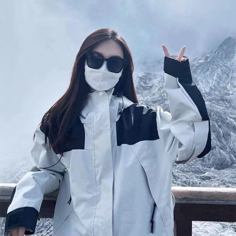 Red popularidad 3 - en - 1 chaqueta de asalto hombre y mujer chaqueta desmontable a prueba de viento traje de montaña traje de viaje traje frío comercio exterior