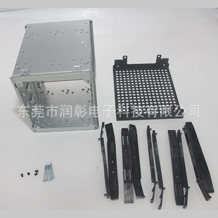 Chassis hard disk cage occupies 3 optical drive positions and can be expanded to 5 (3.5) inch hard disks