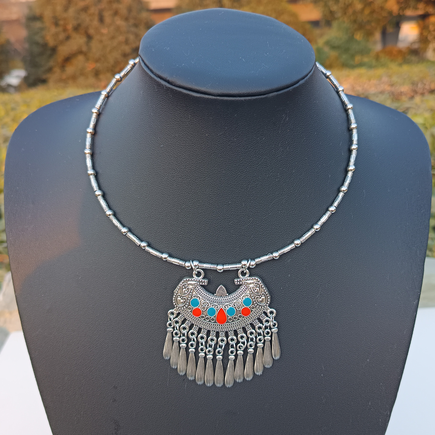 안전 잠금 목걸이