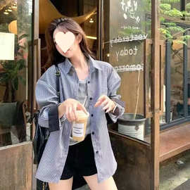 竖条纹衬衫外套女秋季新款设计感小众宽松衬衣韩版复古长袖上衣服