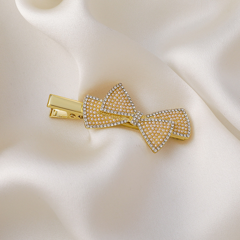 Fashion Bowknot Pearl Hairpin display picture 3