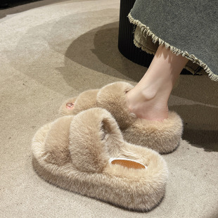 Thick-Soled Furry Slippers for Outer Wear 2025 Autumn and Winter New Fashionable Wedge-Heeled Women's Shoes K-Style Cute High-Heeled Slippers