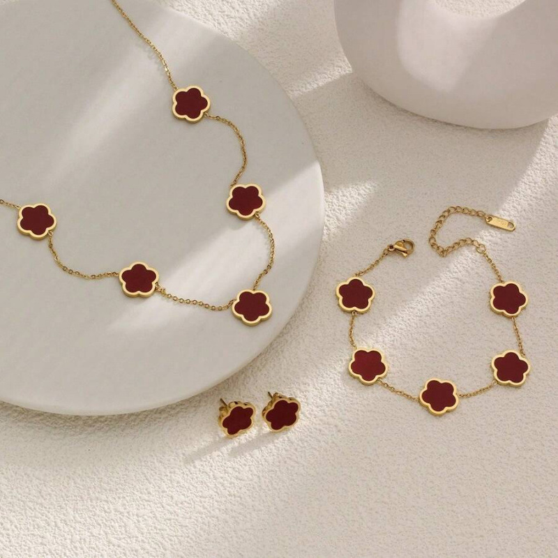 S 61809 5-leaf flower jewelry set Flower jewelry Cross border