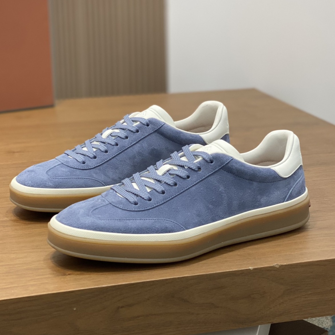 Scarpe casual uomo stile europeo in scamosciato stringate classiche_voghion.com