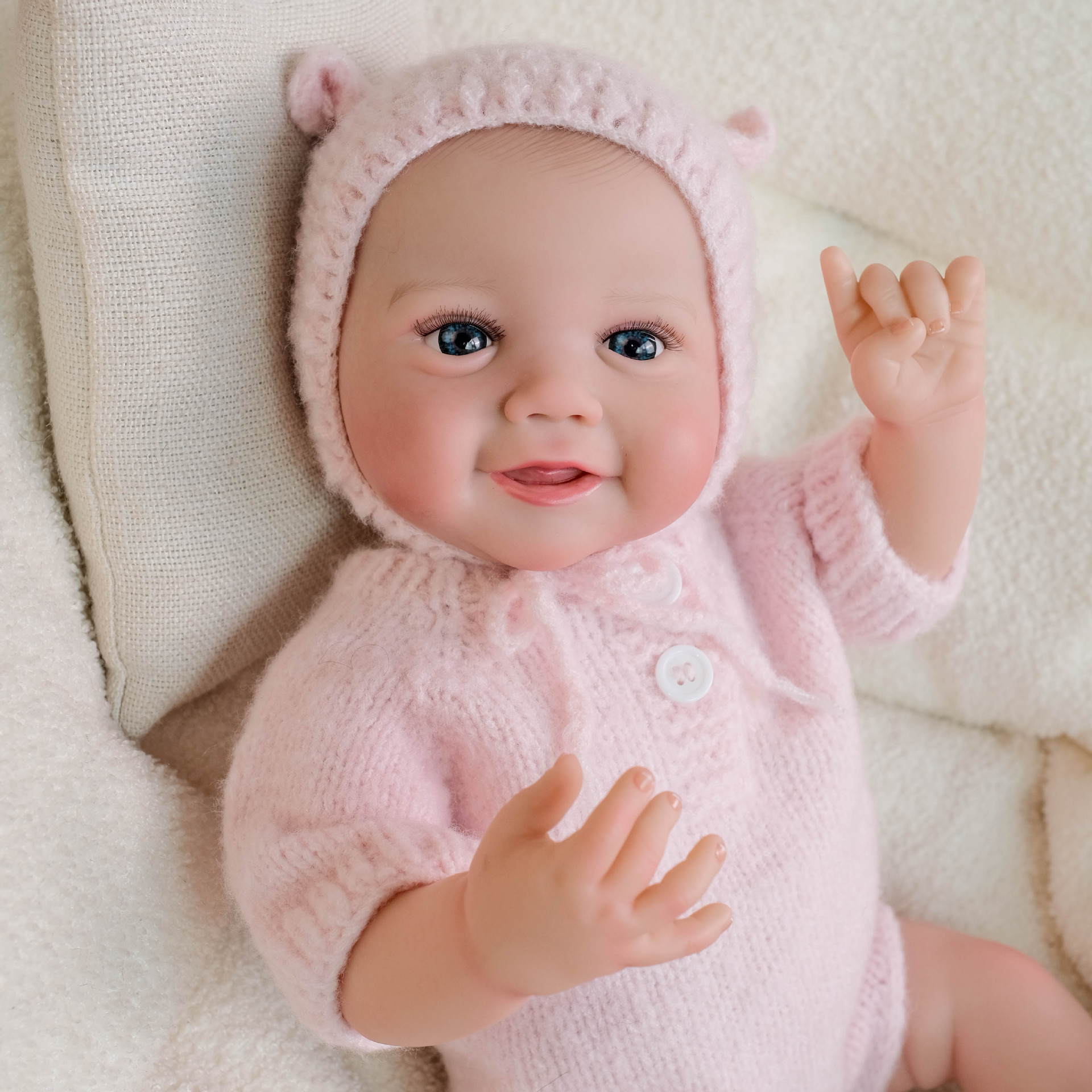 Hilo de lana rosa de 19inch, mampara de una pieza, muñeca de simulación Emmy hecha a mano, regalo de vacaciones para niños