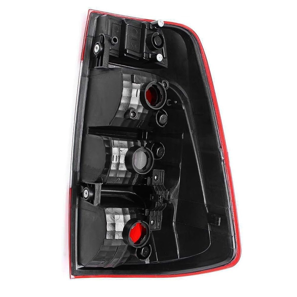 26550-4Kh0A Is Suitable for 15-19 Nissan Navara Np300D23 Rear Tail Light 26555-4Kh