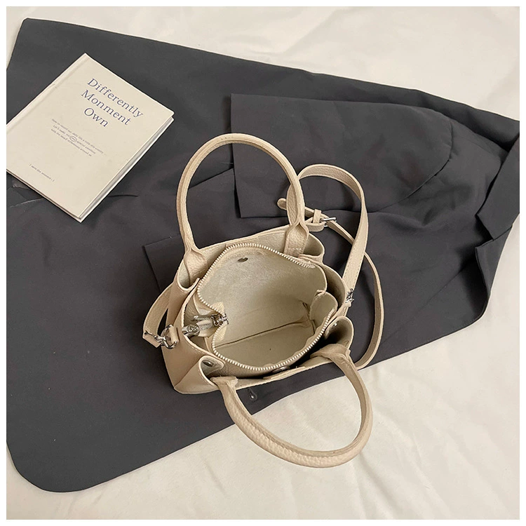 Handheld basket, shoulder bag, fashionable capacious one-shoulder bag, city style