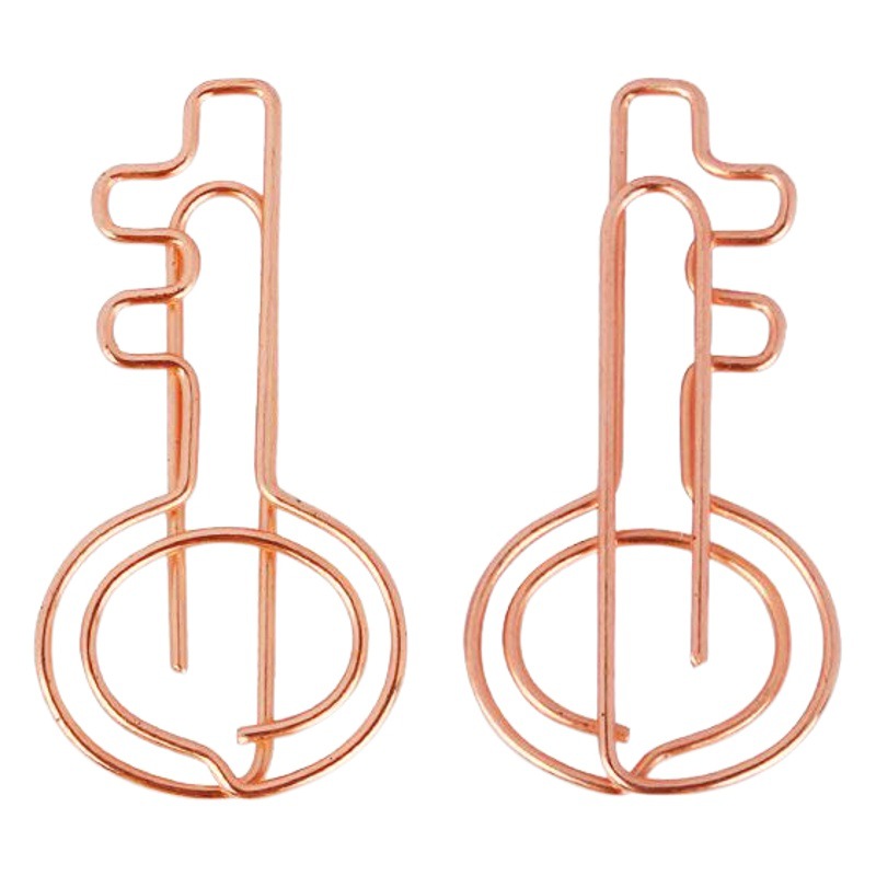 Fábrica al por mayor de metal simple chapado en oro rosa clip de papel a granel oro clave forma clip de papel en forma