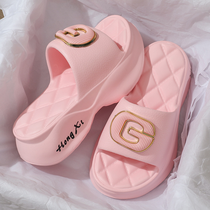 Zapatillas de mujer 2023 nueva moda desgaste al aire libre mayor grueso fondo antideslizante interior casa zapatillas de trabajo de las mujeres Invierno