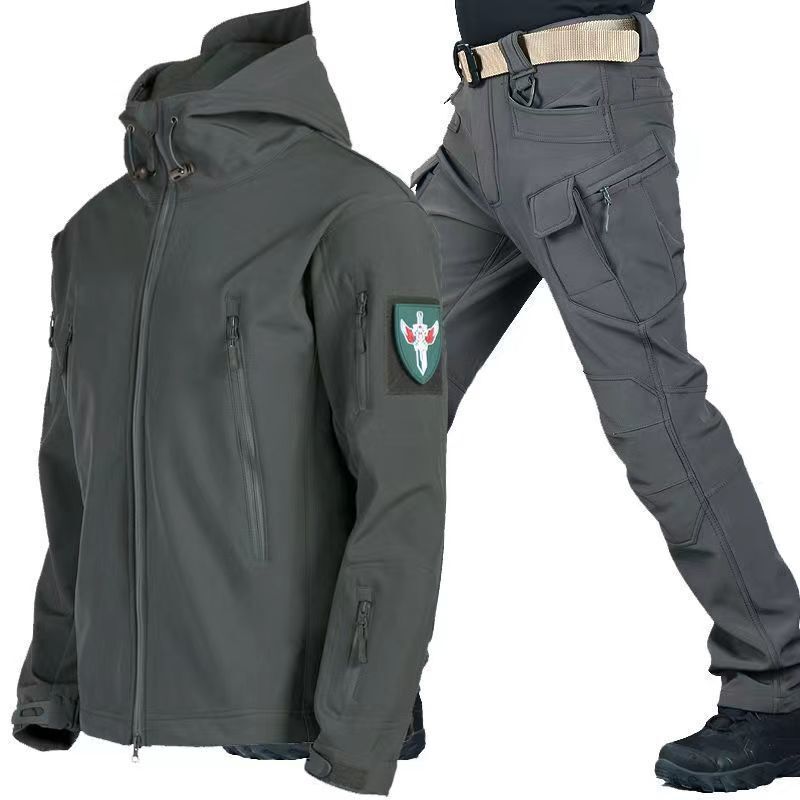 防寒コートの突撃服男性冬の軟殻服防風防水耐磨耗登山服スキー釣り騎手服|undefined