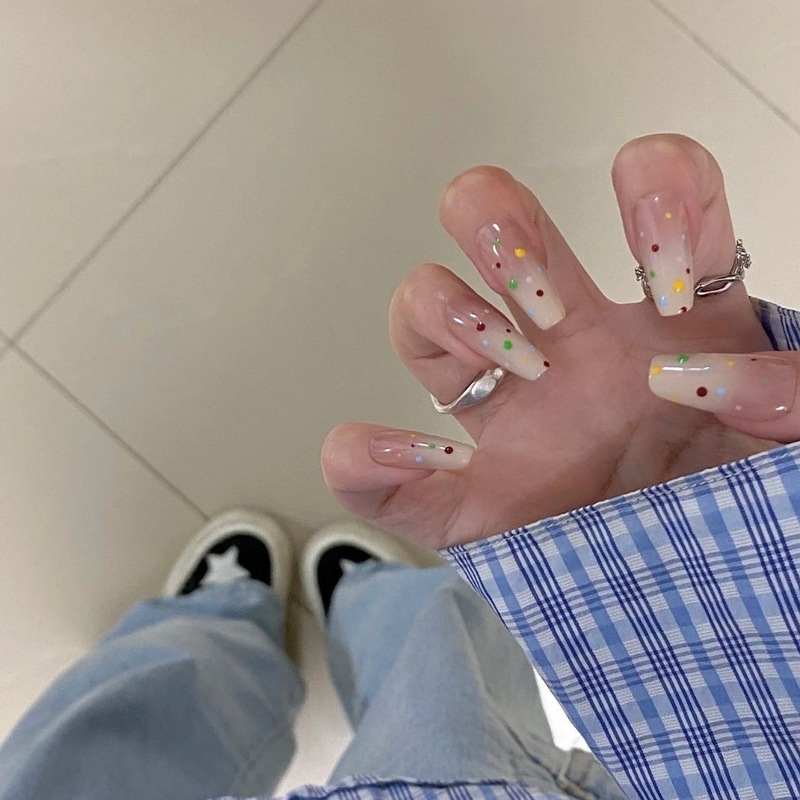 子供用ウェアラブルネイル、超かわいいアップルキティホワイトニングマニキュア、取り外し可能なショートネイル、手描きの甘い女の子イン|undefined