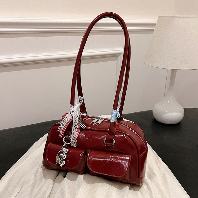 Burgundy pendant