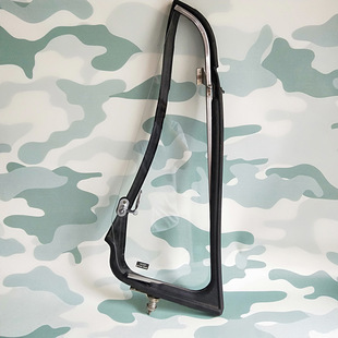 Dongfeng Eq1118Ga/Eq2102 Cab Triangular Glass/Small Window Glass Triangular Window Glass Assembly