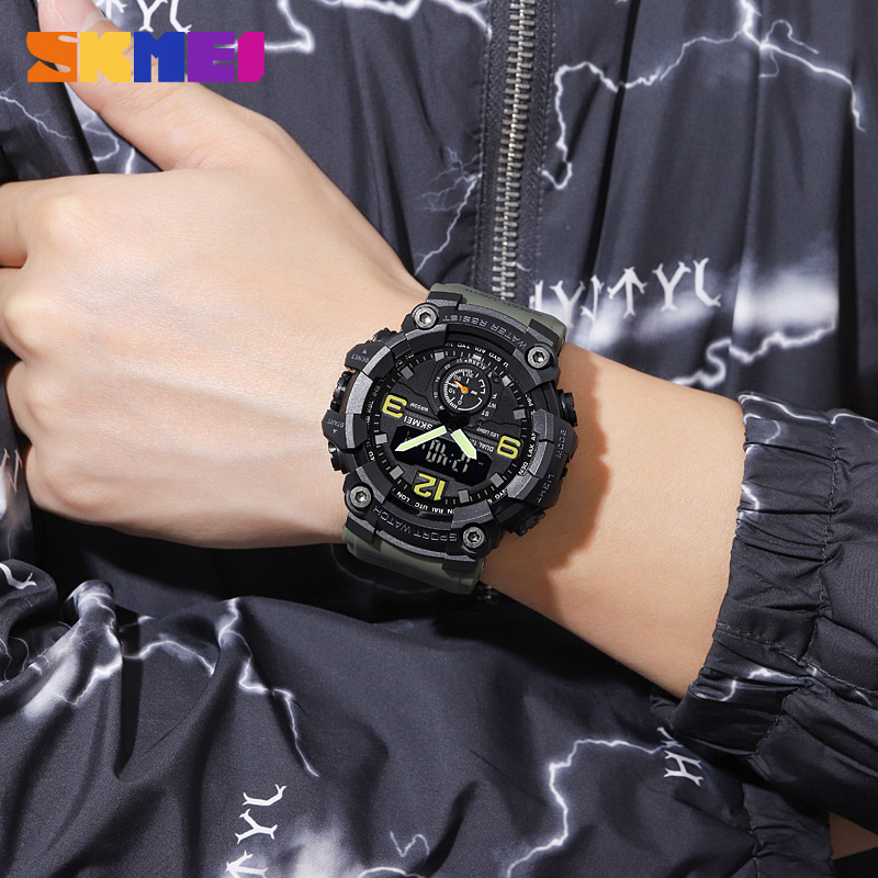 Skmei multifuncional de doble movimiento deportivo reloj electrónico de los hombres de sincronización luminosa reloj de moda 1965