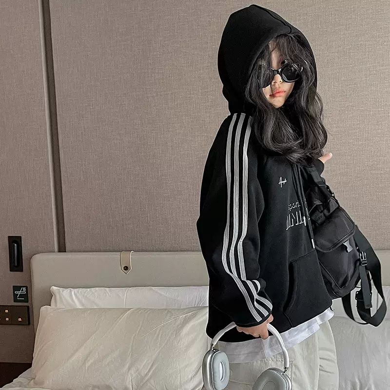 女童美式复古加绒连帽卫衣2025秋冬款儿童宽松百搭三条杠潮牌上衣