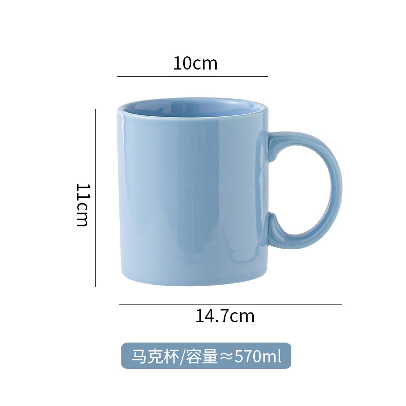 Hermosas tazas de Navidad pintadas a mano creativas lindas tazas de cerámica esmaltadas con tazas de dibujos animados de color con cucharas tazas de desayuno