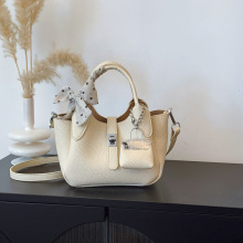 ��������С���OӋ�������Ů2025�¿��˻@�Ӱ��μ�б����r��